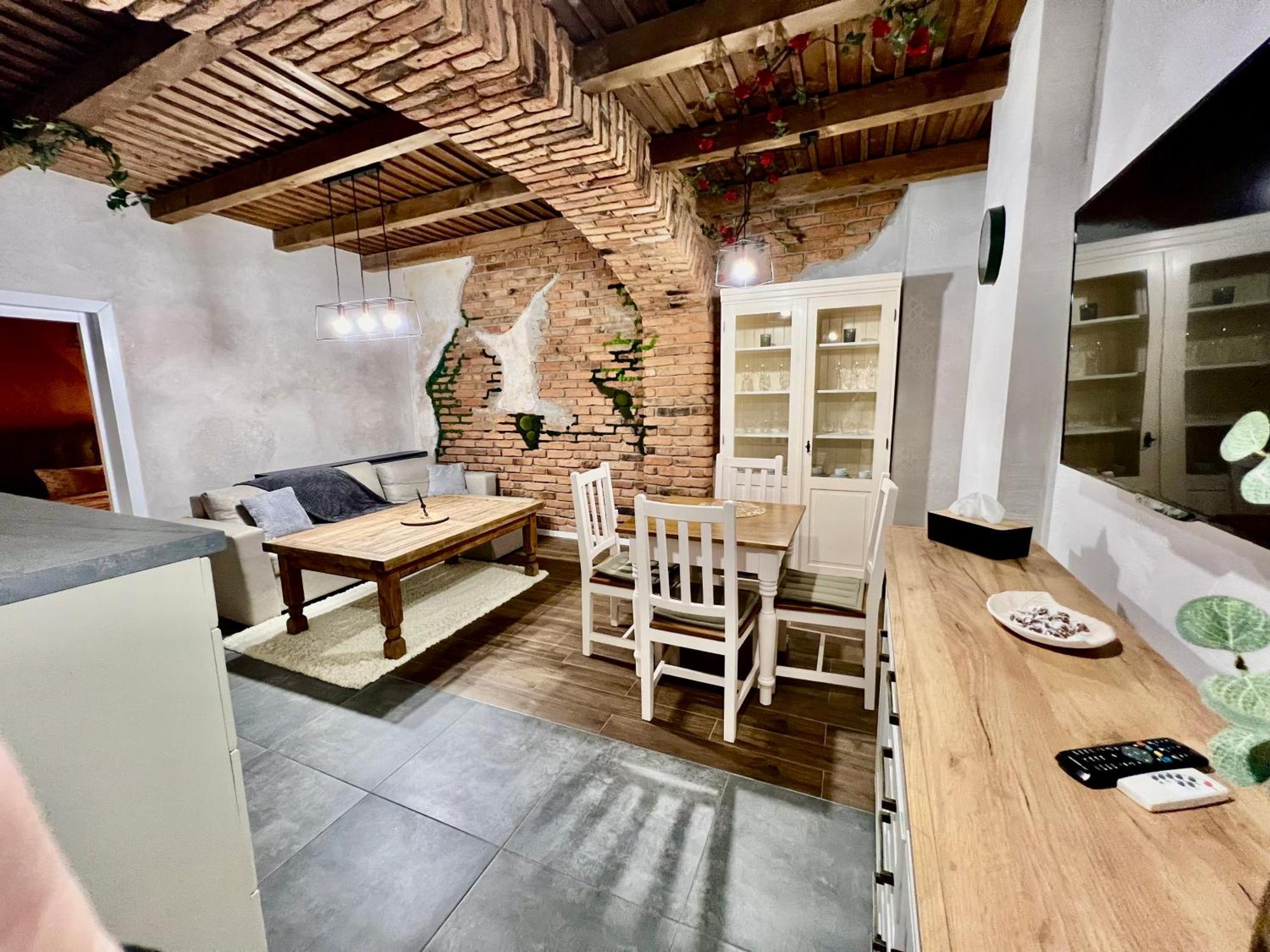 Apartmán Star Center Sibiu Exteriér fotografie