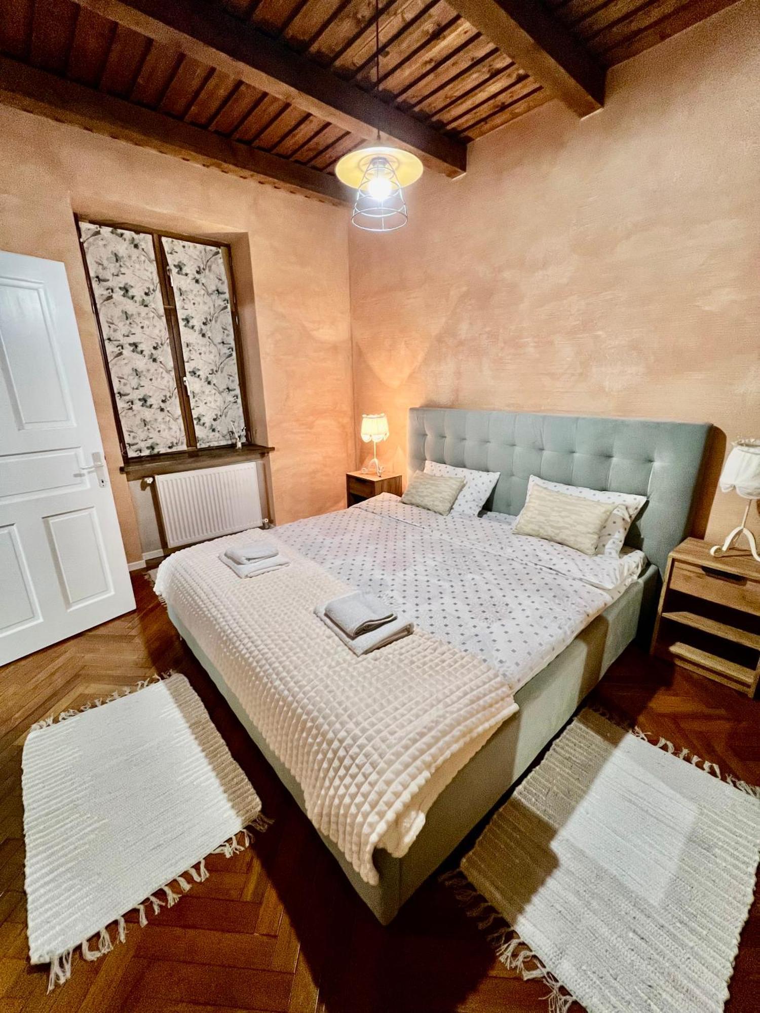 Apartmán Star Center Sibiu Exteriér fotografie